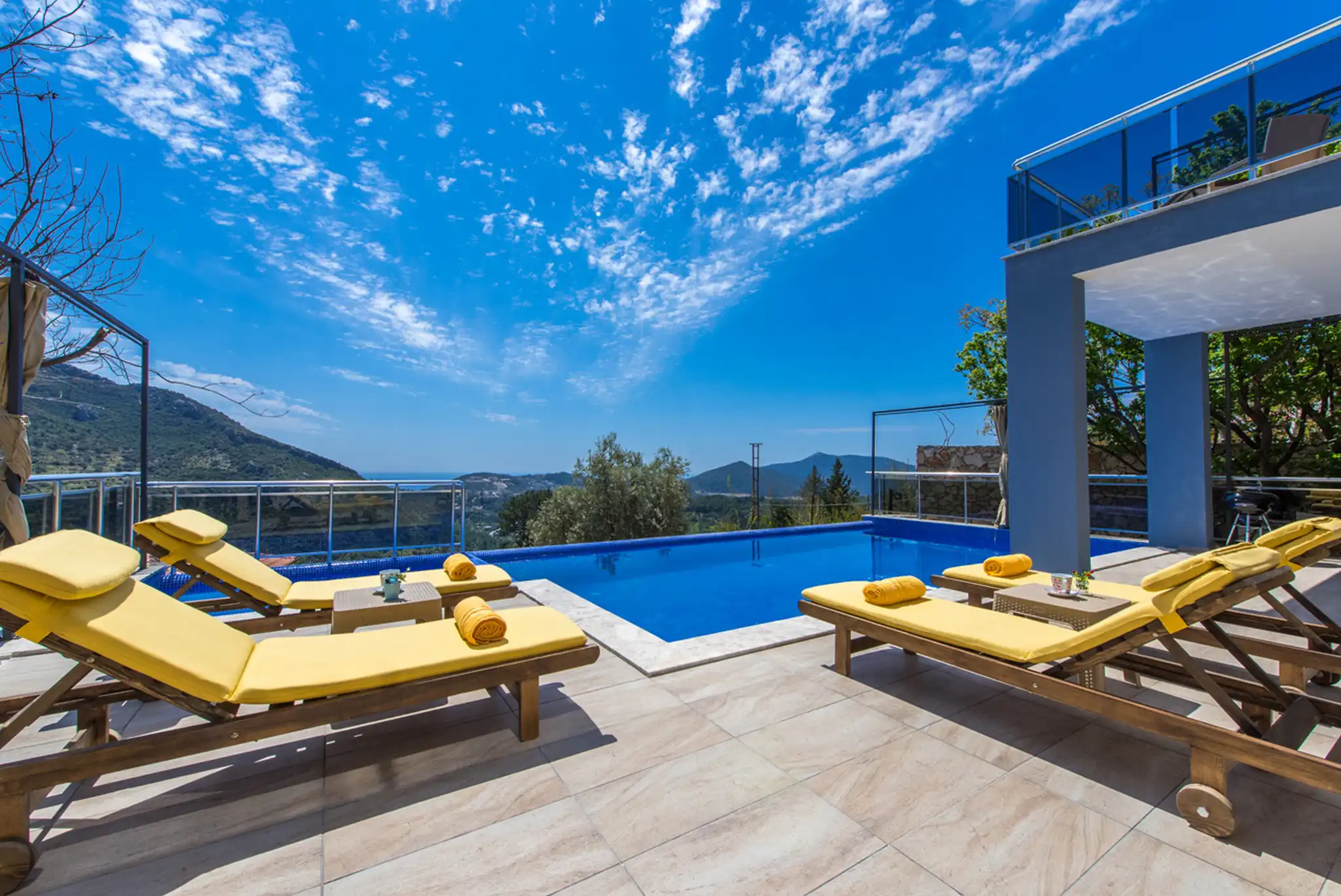 Villa Best