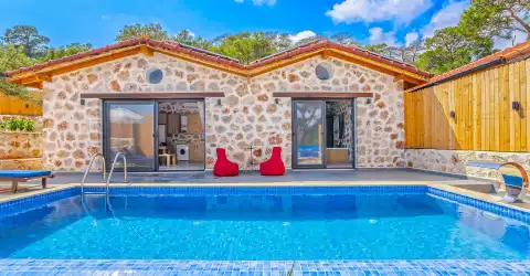 Villa Querencia Duo